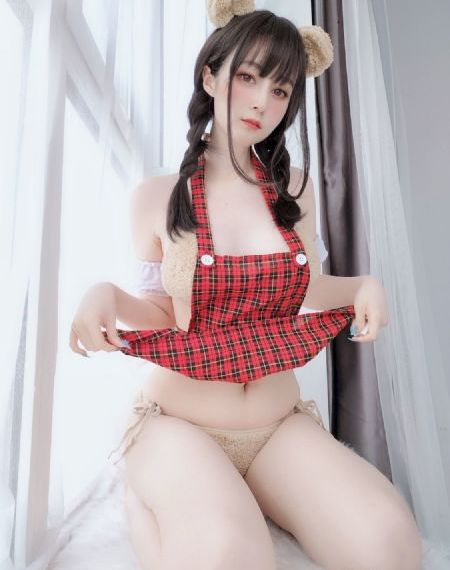 朋友丰满的妈咪_国产剧完整版观看
